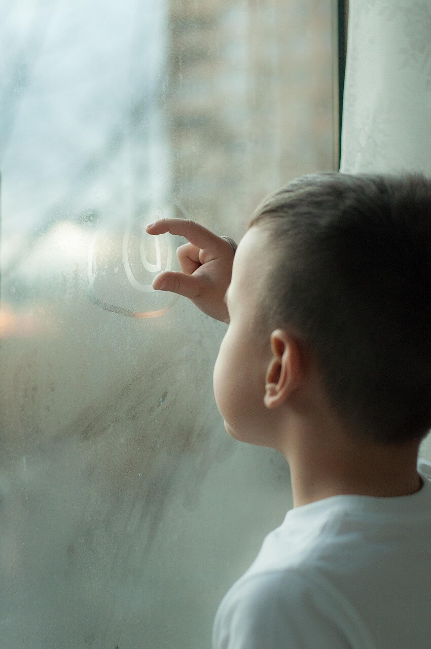 2026년 아동수당 정책 변화 및 단계적 확대 정책 설명을 위한 이미지.