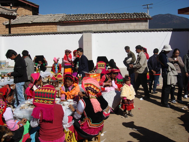 리장 이족 마을, 야팡이의 결혼식에서 만난 특별한 풍경 관련 이미지4