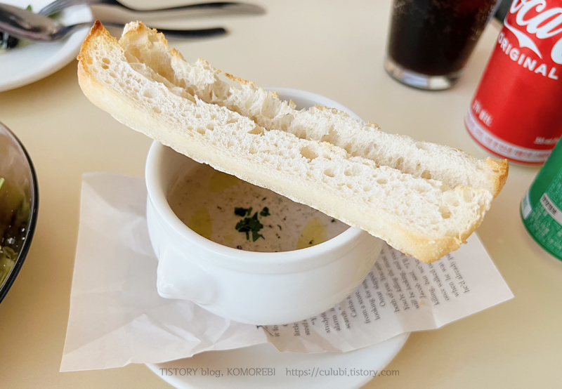 양송이 스프와 치아바타