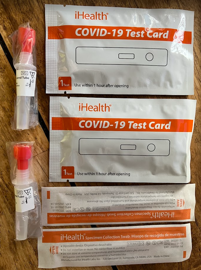 iHealth COVID-19 Angigen Rapid Test (아이헬스 코로나 셀프 테스트) 구성품