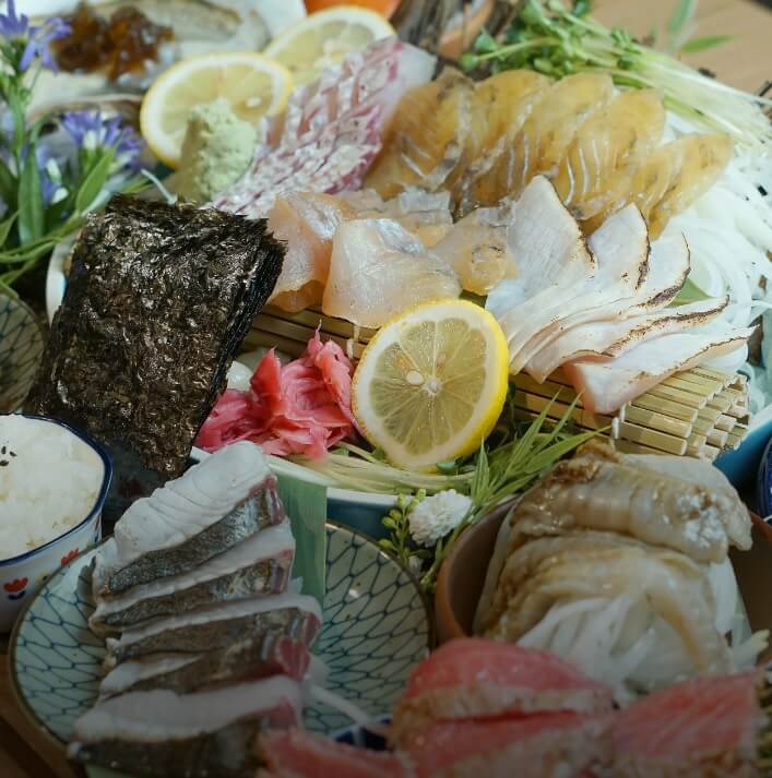 생생정보 기다려야 제맛 인천 부평 모둠 숙성 회 맛집 다해야