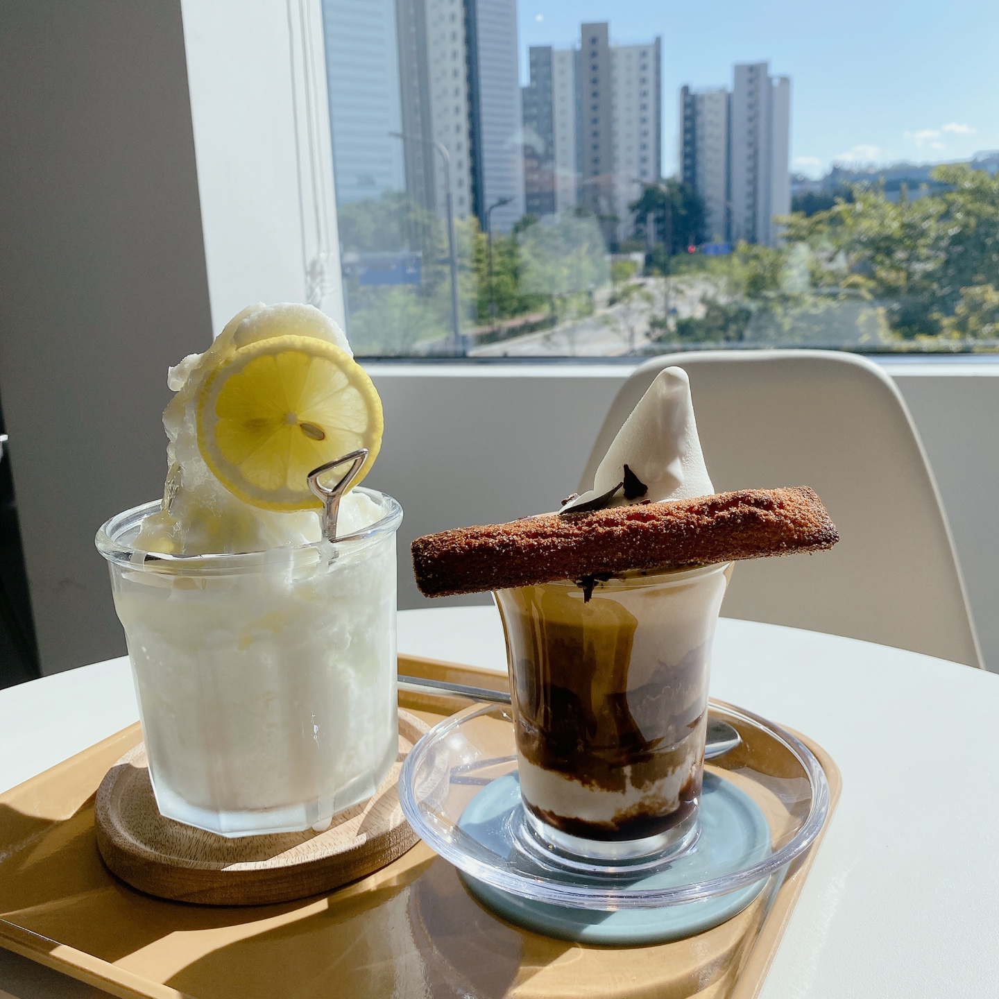 화성 동탄 동학산 대형카페 브라운스케이프(Brown Scape)카페 주차 리뷰 추천 시그니처메뉴