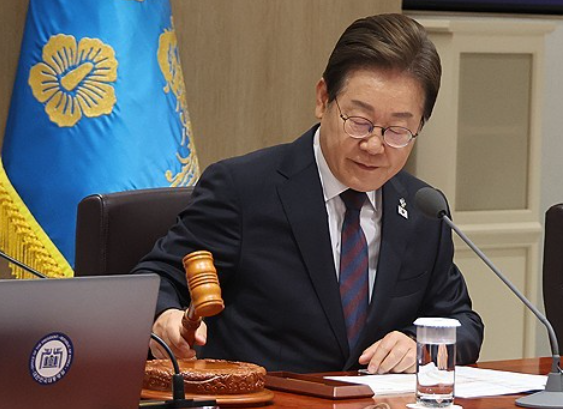 3대 특검(내란 특검/김건희 특검/채상병 특검), 전 정권을 겨누다