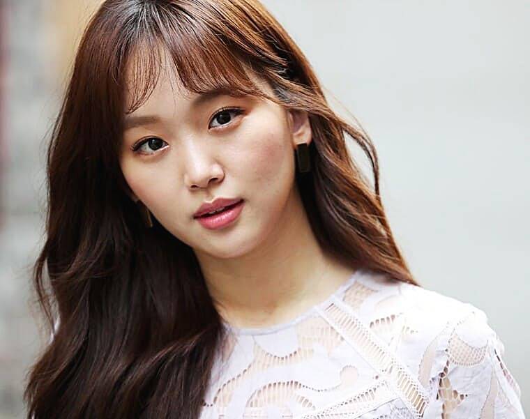 기자-출신-배우-진기주