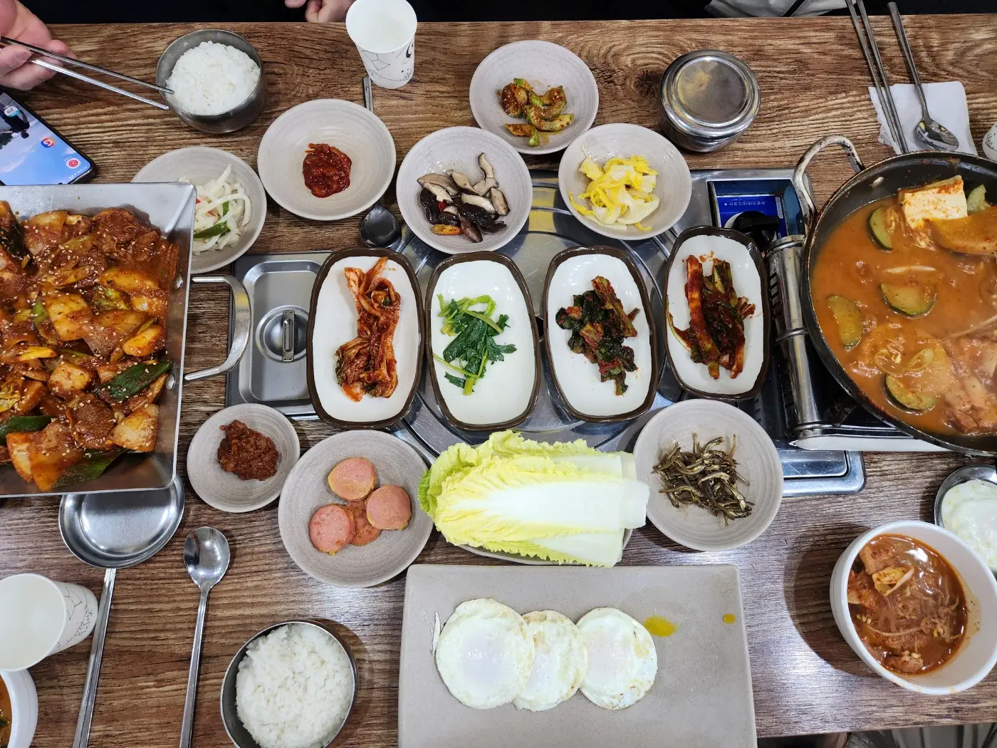 신토불이 밥상_전체 상차림