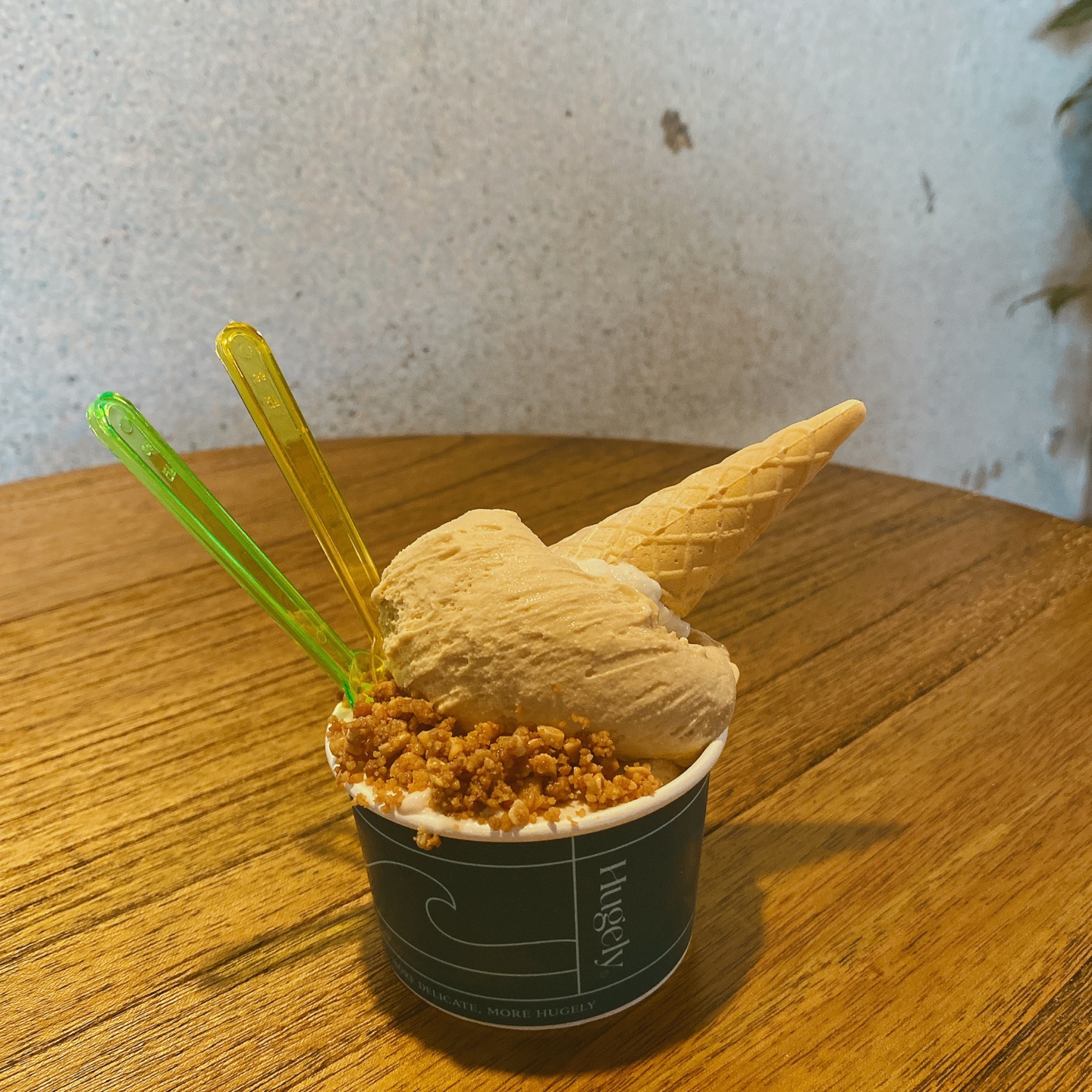 제주공항 & 용연계곡 근처 한라봉 젤라또 카페 휴즐리제주 한라봉젤라또 현무암젤라또 주차 리뷰 추천