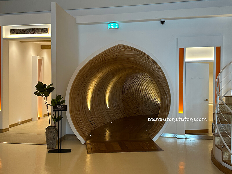 자투라-입구통로