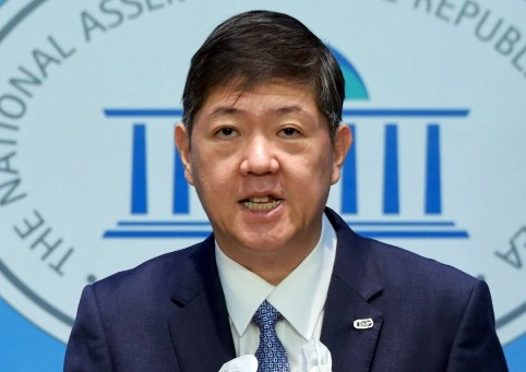 김홍걸 국회의원 강서갑 총선 불출마 이유