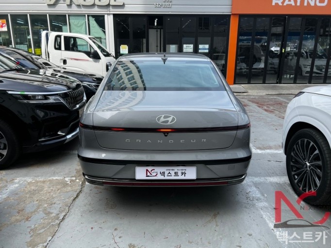 그랜저 GN7 외관 디자인