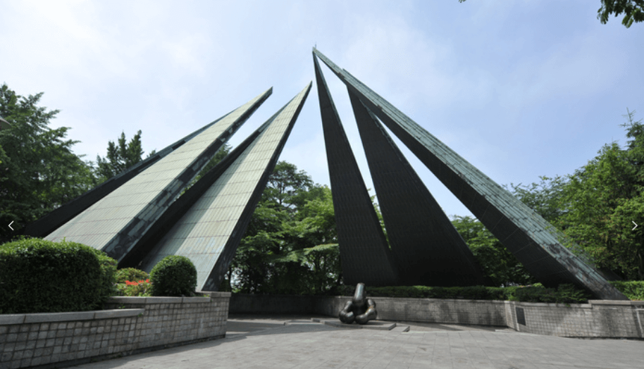 자유공원 조각상