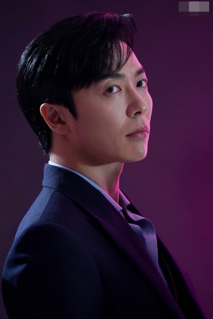 은밀한 감사 배우 김재욱