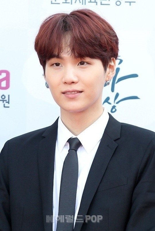 BTS 방탄소년단 슈가 BTS완전체 BTS컴백