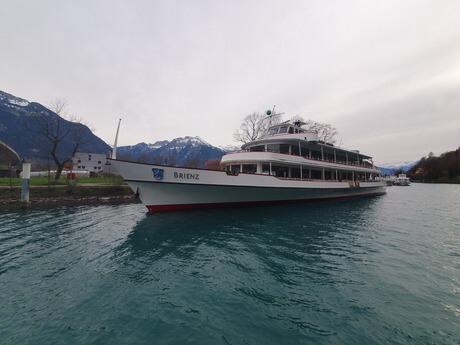 세이버데이패스-브리엔츠-유람선