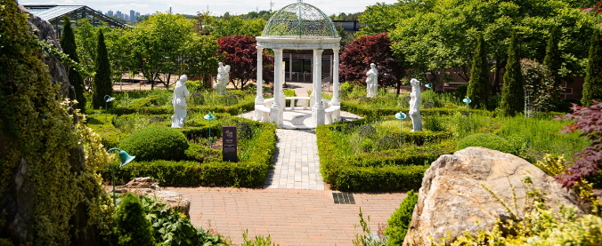 퍼스트가든 사진