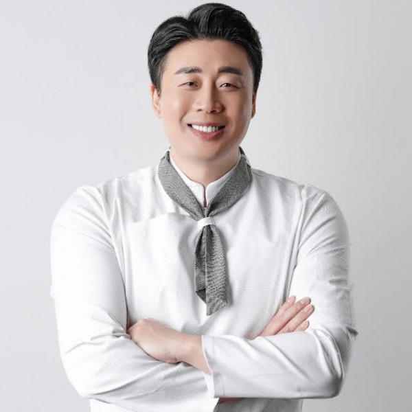 장사의 신 논란