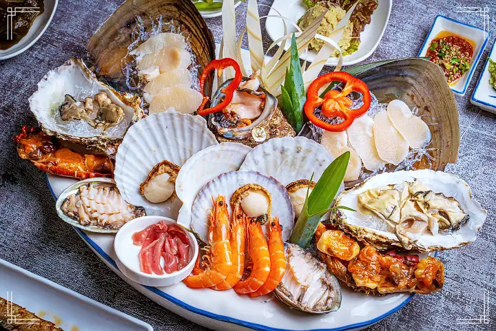 영덕 대게 홍게 활어회 문어숙회 물회 해상공원 옆 오션 바다 뷰 횟집 영덕 강구 맛집