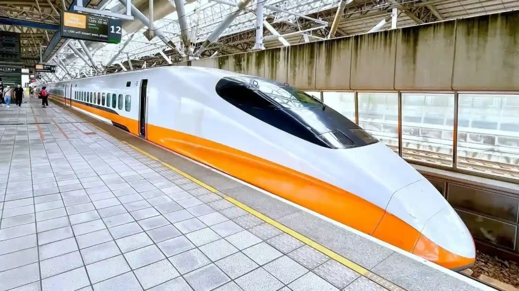 고속철도 타이중역(高鉄・台中駅)에서 중심지로