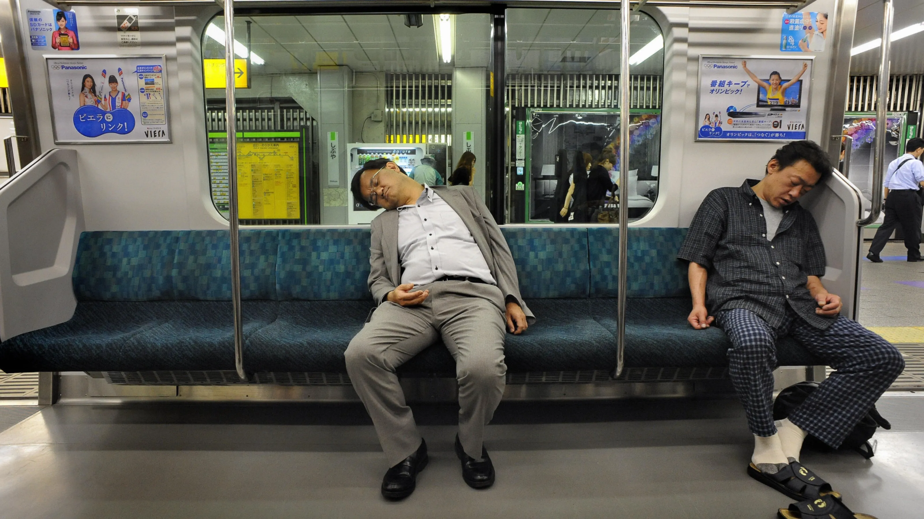 번아웃 증후군과 일본의 과로사 현상. karoshi