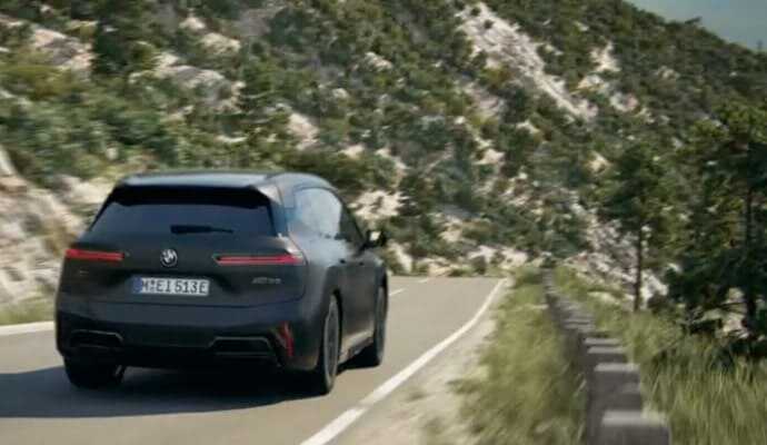 BMW iX M70 xDrive