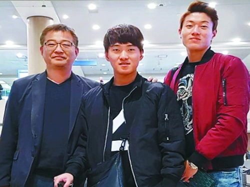 황의조 가족
