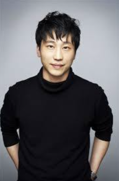 민성욱 프로필 화보2