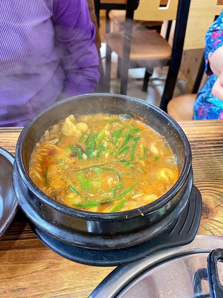 인천 연수구 식당 메기 매운탕 추위를 날려버릴 얼큰함 맛집 추천