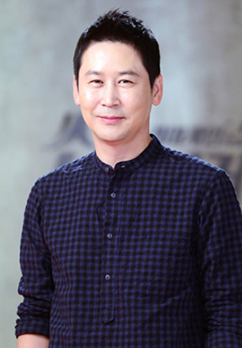 음흉한 미소의 신동엽