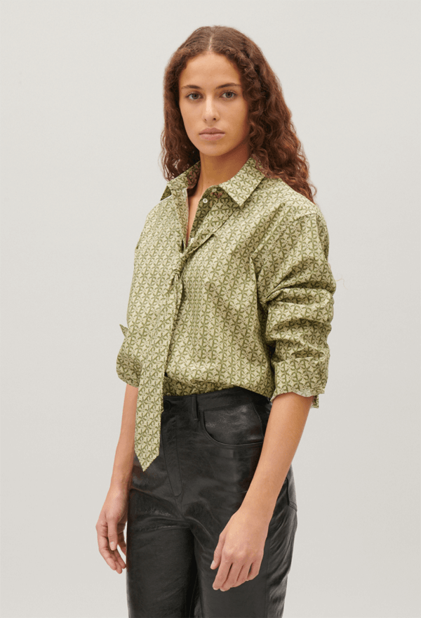 다리미 패밀리 2회 양혜지 투피스