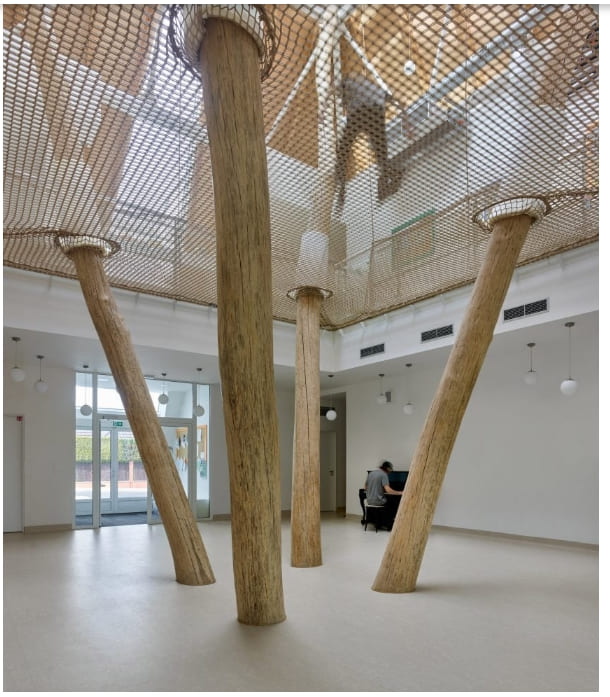 마치 장난감 같은 체코 보육원 Architektura draws on "children's spontaneity" for Větrník Kindergarten in Czech Republic