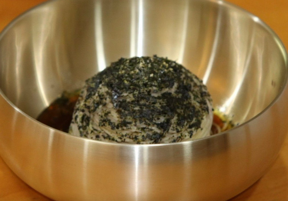 매일아침 순메밀막국수 메밀찐만두