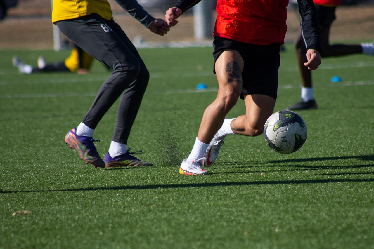 드리블을 하는 선수