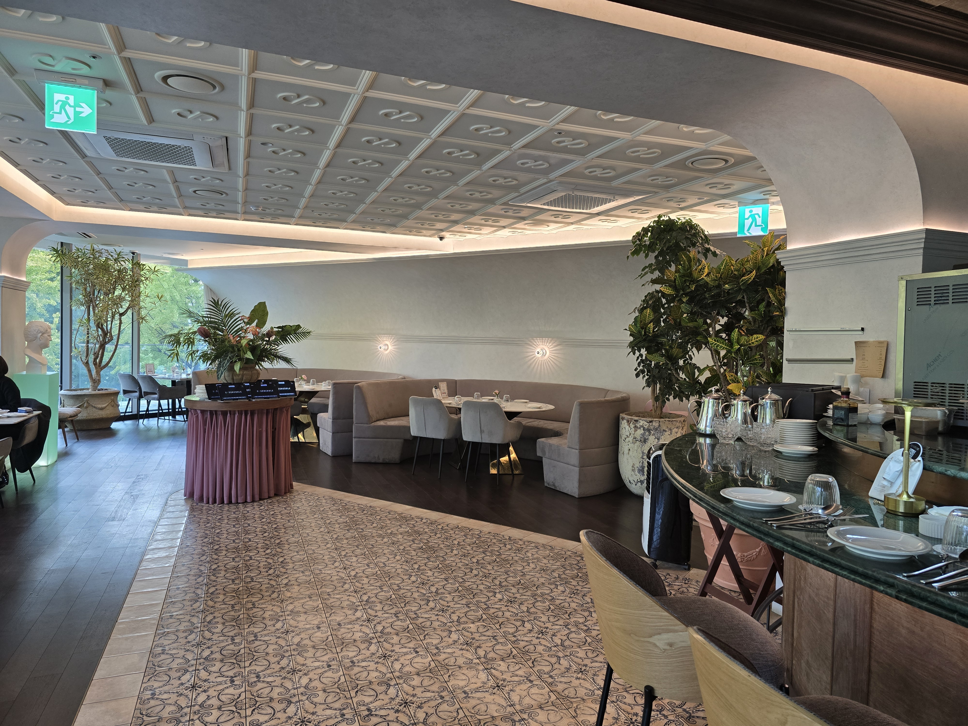 스케줄 오스테리아 내부