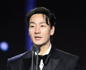 박해수의 뜻밖의 소식도 화제였습니다