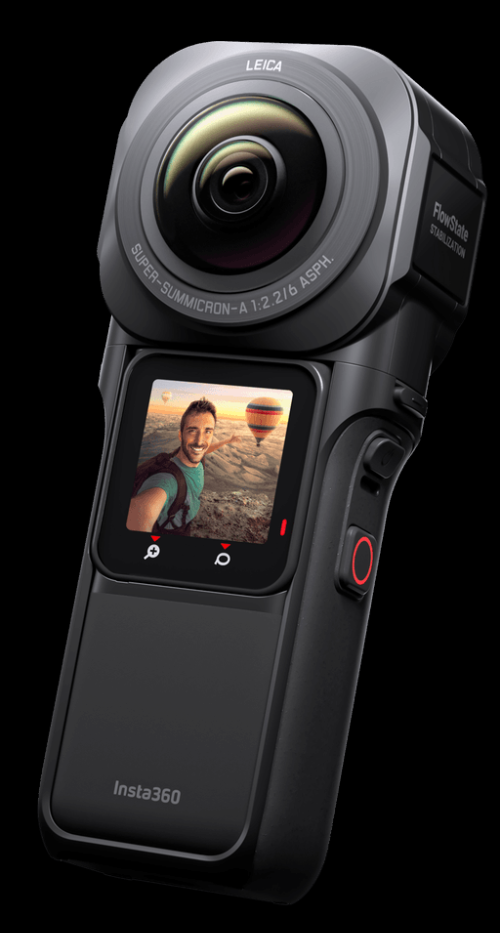 LCD 화면이 있는 인스타360 ONE RS 360 에디션