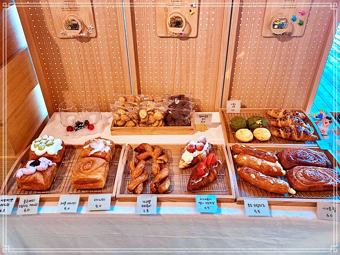 생생정보 부산, 기장 나만의 오르골 만들 수 있는 디저트 감성 카페, 와플 맛집