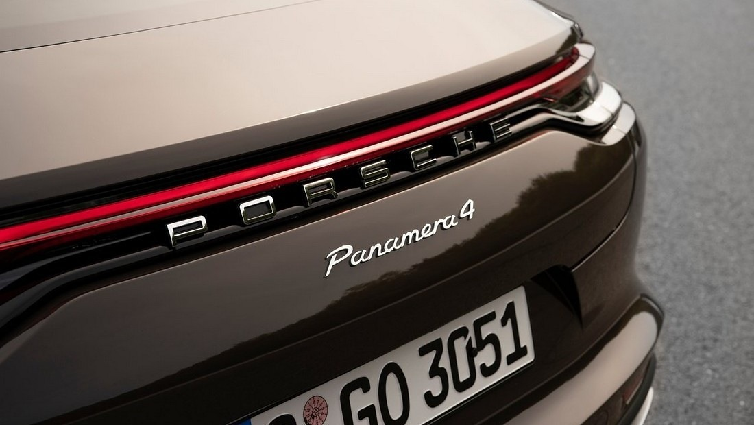 포르쉐 파나메라