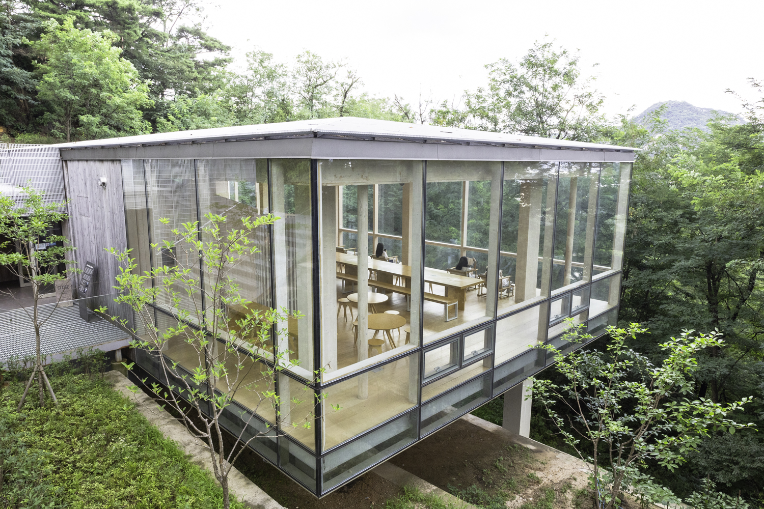 인왕산 숲속쉼터