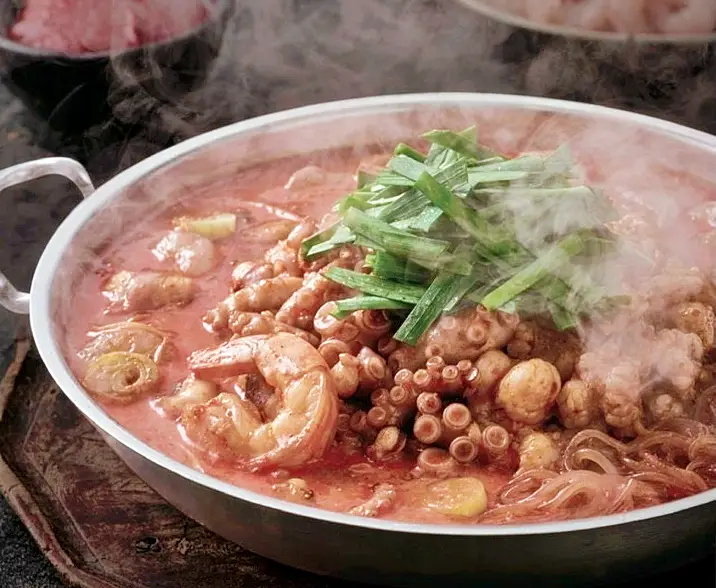 투데이 맛있는 메뉴 맛집 빨간 맛의 최강자 생아구찜 해물찜 맛집 추천 부산 구서동 맛집