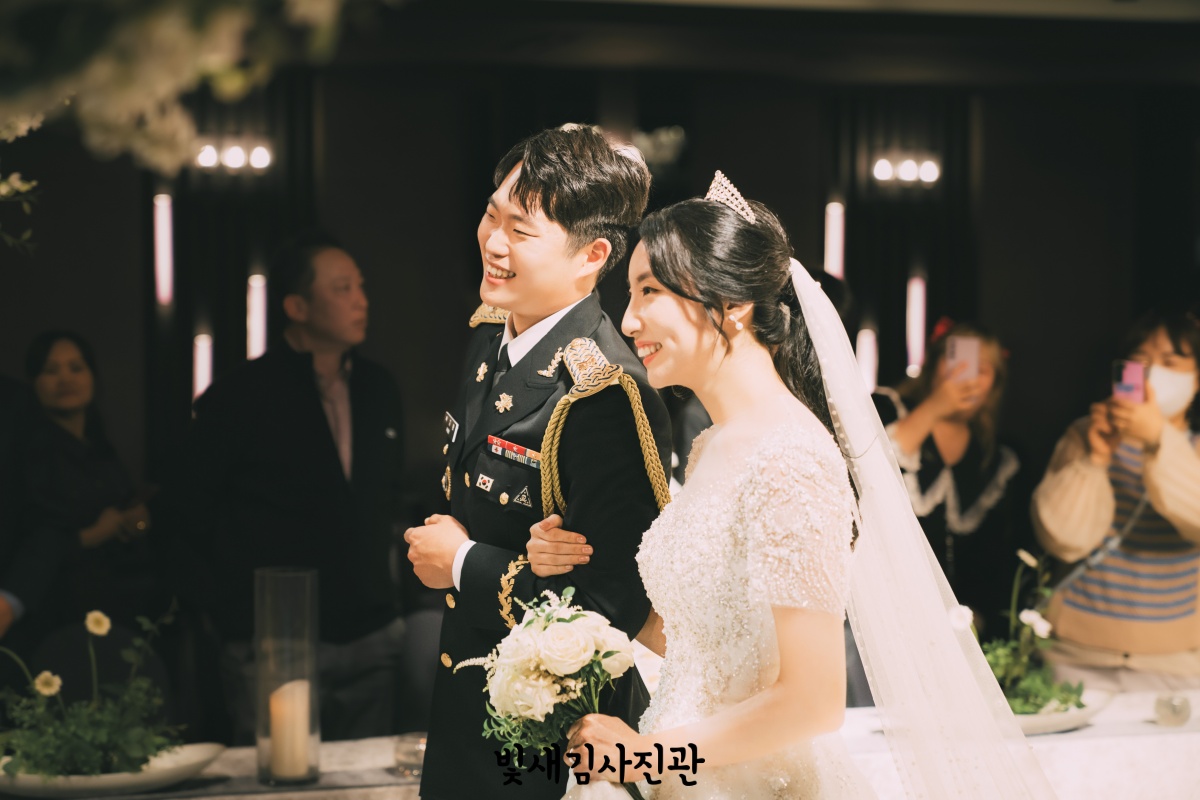 엠플러스웨딩홀 본식스냅 서브스냅 추천 후기 30
