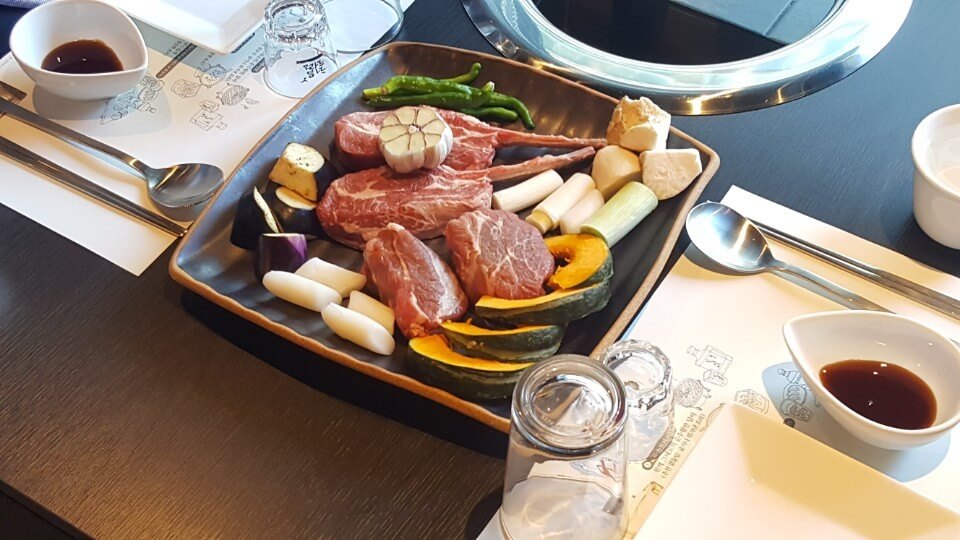 토밥 토요일은 밥이 좋아 삿포로식 양갈비 보양식 양전골 강남 역삼동