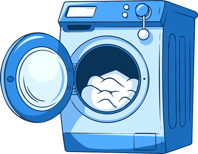 하늘색 드럼 세탁기가 있다. 가운데 있는 둥그런 뚜껑이 열려있고 안에는 하얀 이불이 들어가 있다.