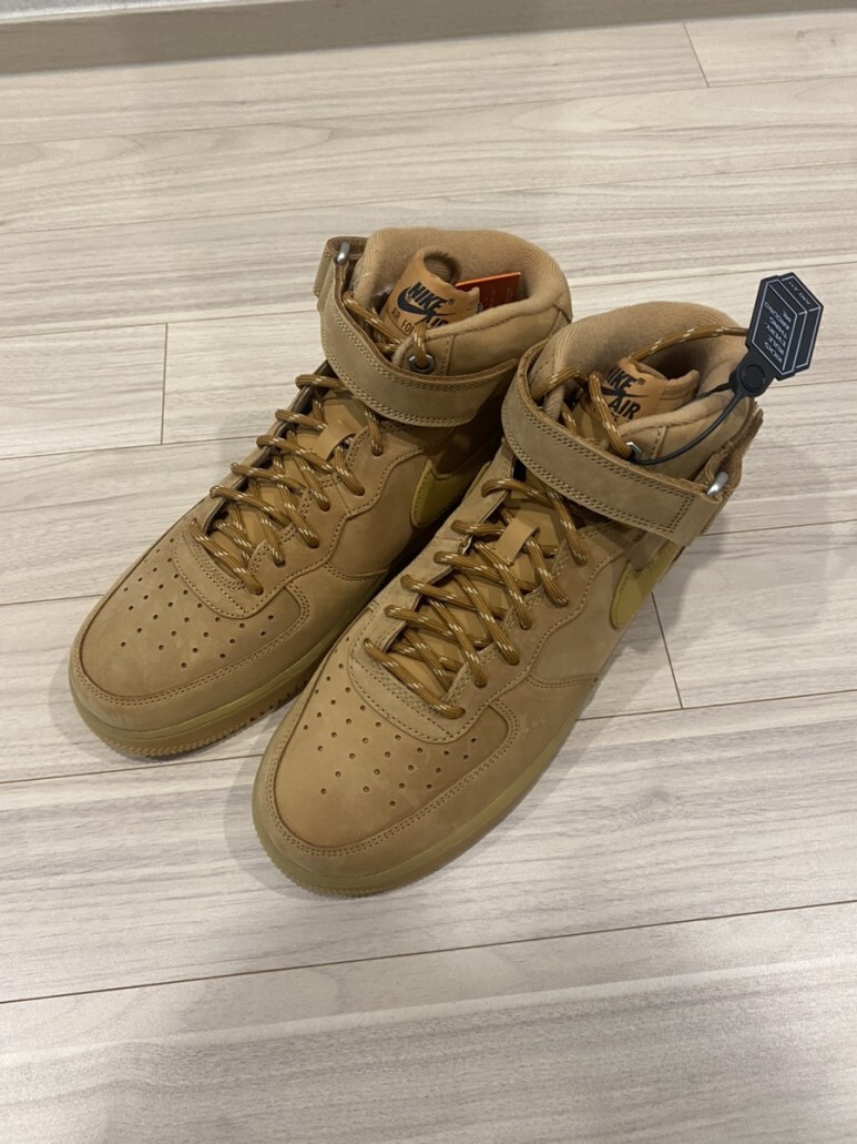 나이키 에어포스 1 미드 된장 &#39;07 WB FLAX&#44; Nike Air Force 1 Mid &#39;07 WB Flax 된장에어포스 에어포된장 에어포스된장미드 된장에어포스미드