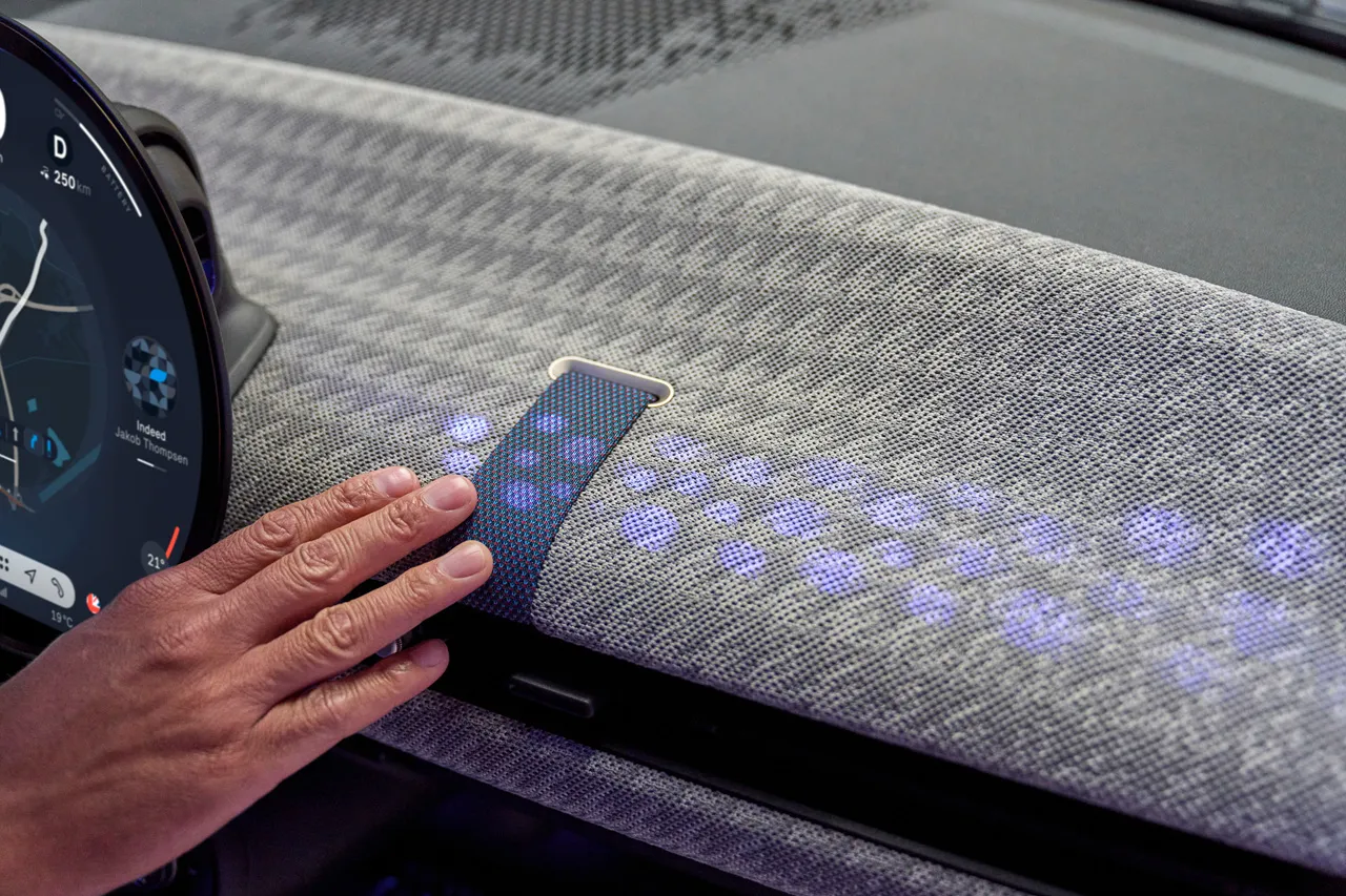 미니 해치백 SE 차량 이미지