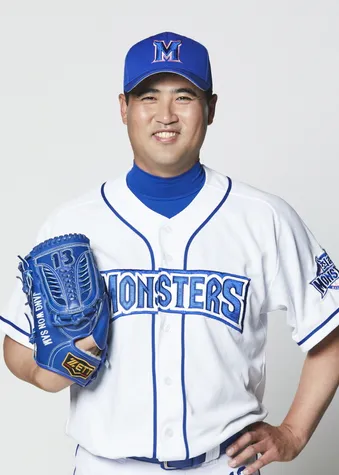 최강야구 선수단 사진