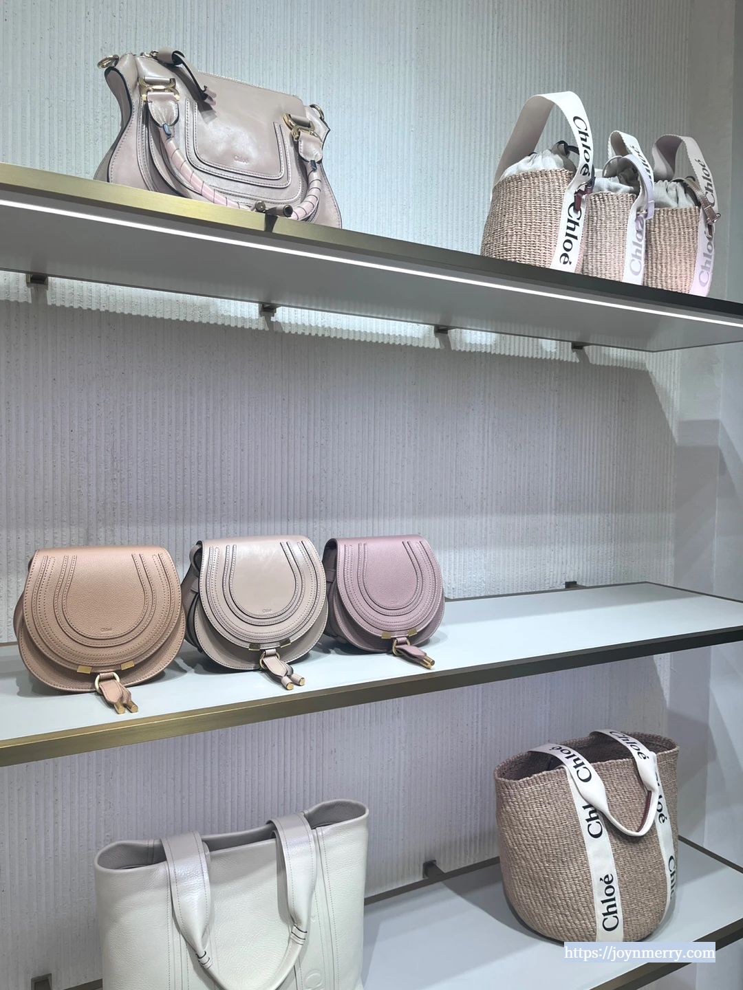 100만원대 명품백 끌로에 우디백 스몰