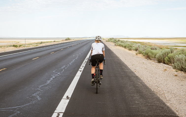 혈압을 조절하는 자전거 타기