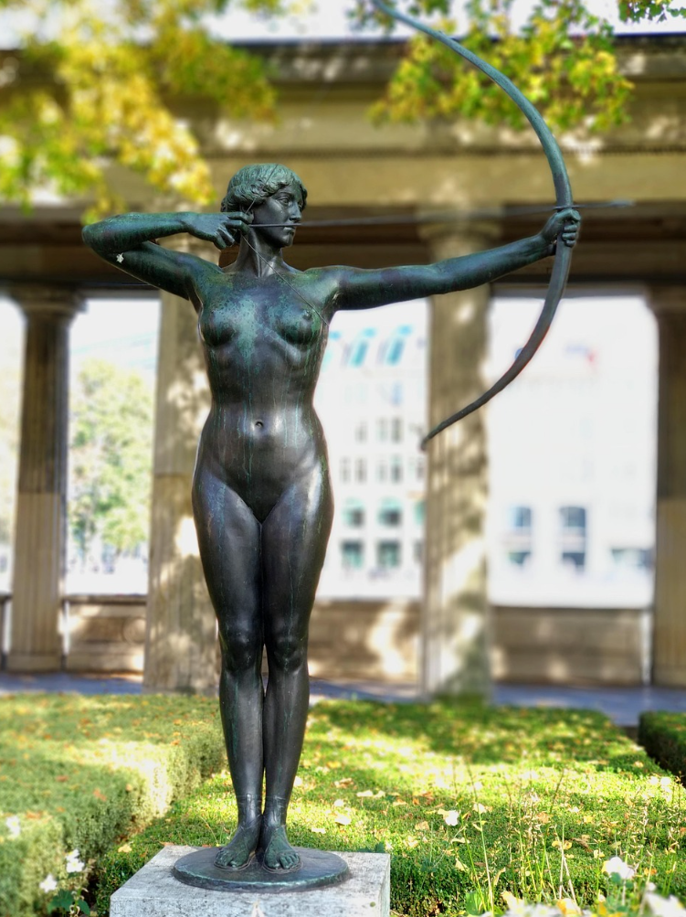 독일 문학 속 여성 캐릭터 변화 분석 – 순종에서 주체로, 고정된 타자를 깨다