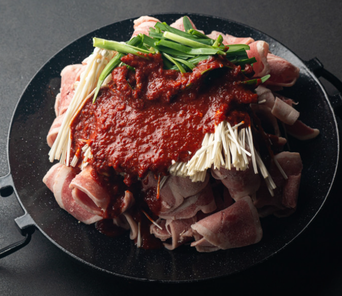 생방송투데이 9000원 오리불고기정식 그릴드닭볶음탕 막퍼주는집 경기 용인 압도오리불고기