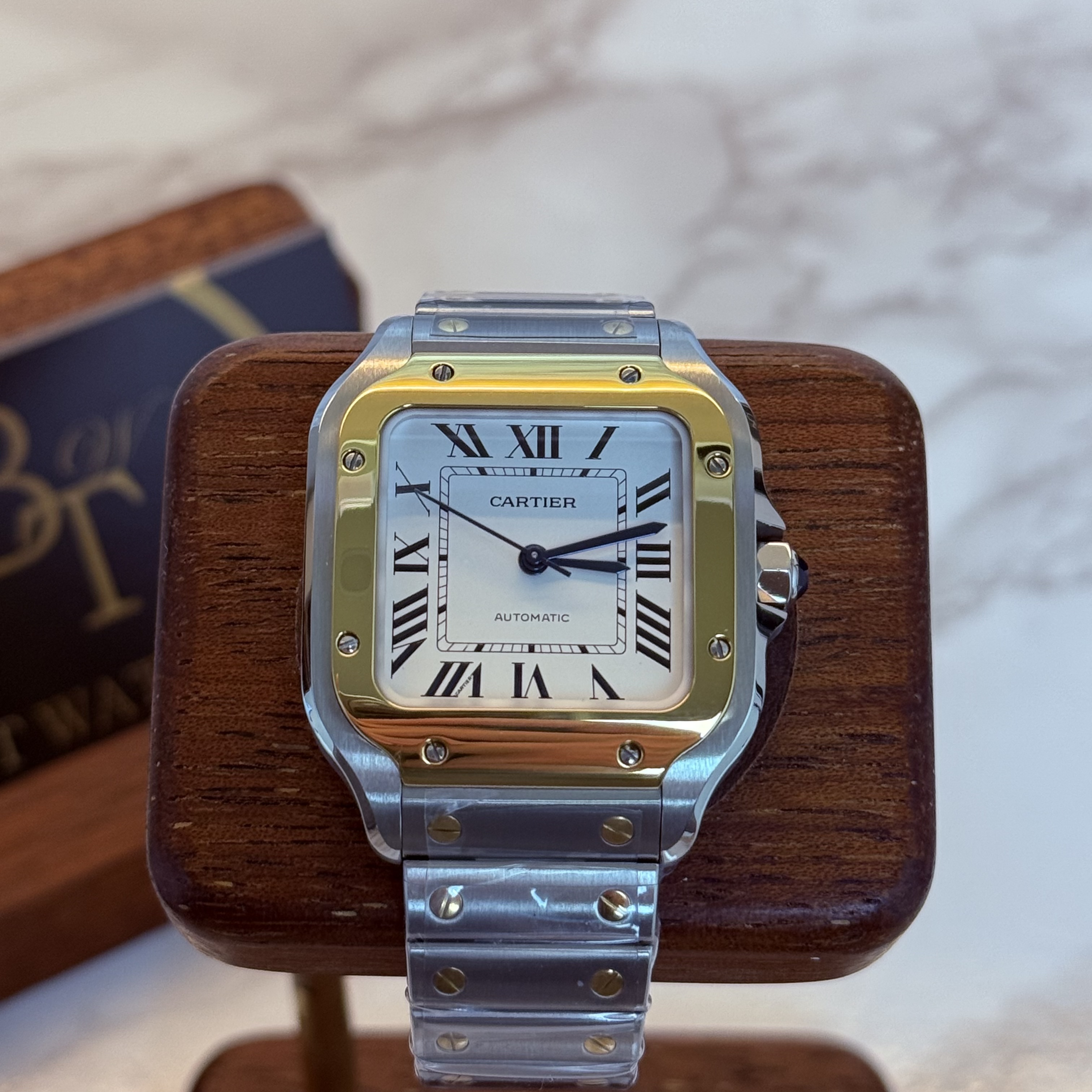 bv공장 까르띠에 산토스 미디엄