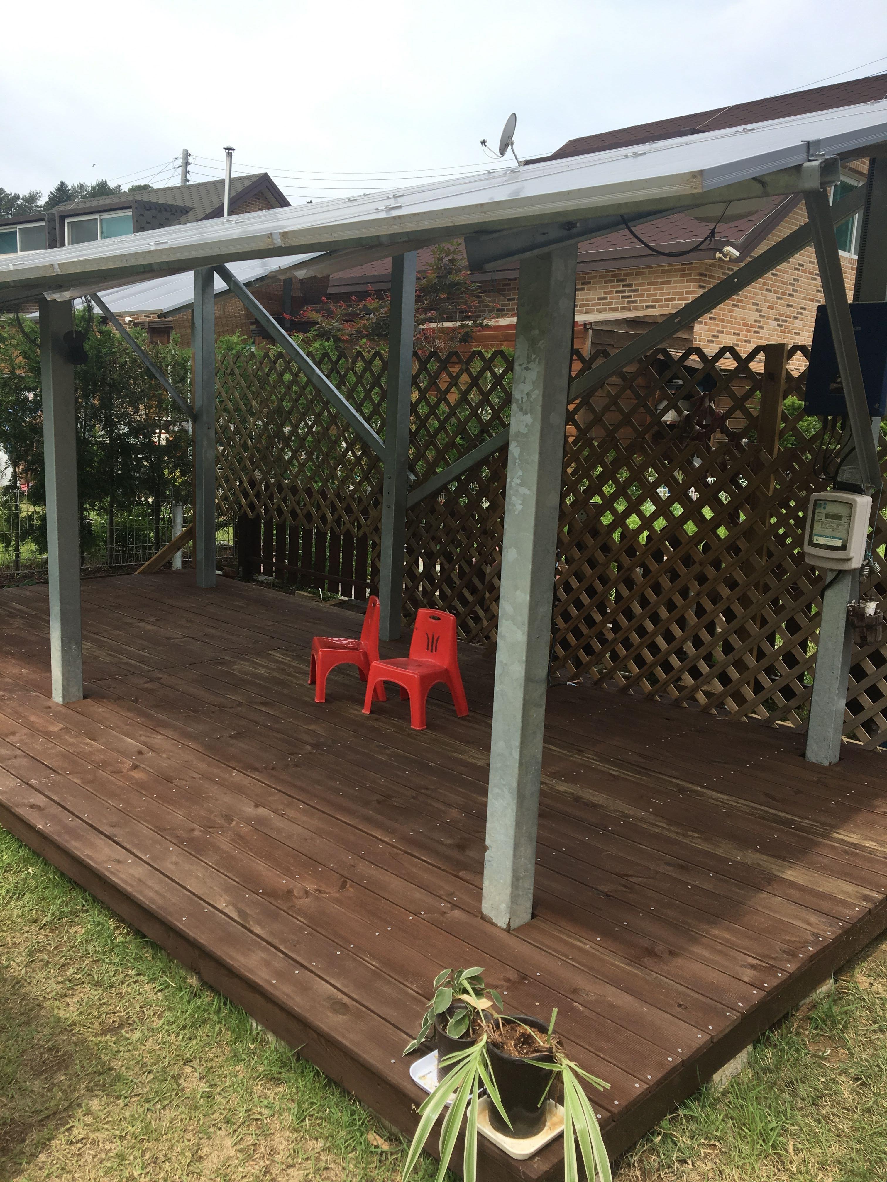 태양전지판 데크